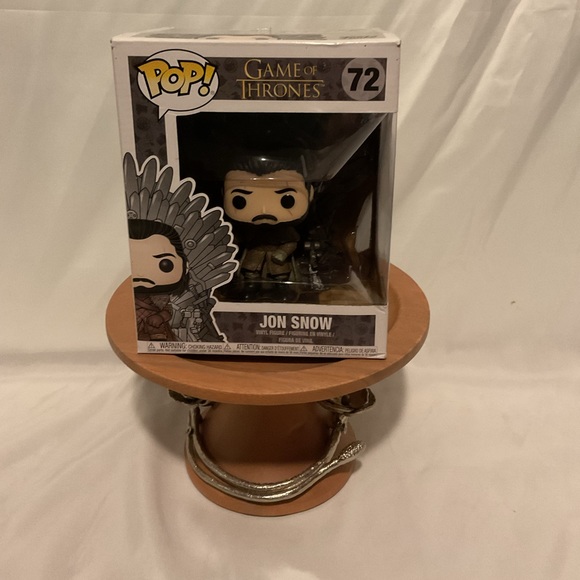 Game of thrones funko pop Jon snow 72 collectible - Picture 1 of 4